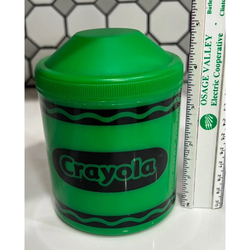 A. Aronson crayola green